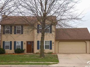 121 Tumbleweed Dr, Lawrence, KS 66049