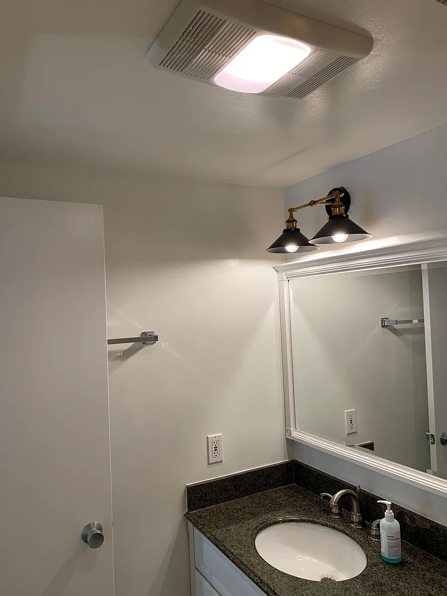 Building Photo - 31611 Via Conejo #135B