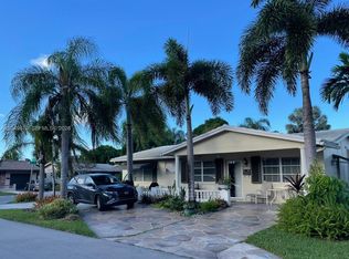 Mainlands Of Tamarac Lake, Fort Lauderdale, FL 33319