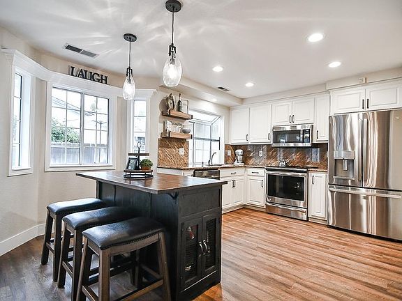 5th image of 1086 Snowgoose Ln