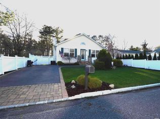 336 Tyler Ave, Miller Place, NY 11764