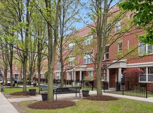 4646 N Greenview Ave Unit 10, Chicago, IL 60640