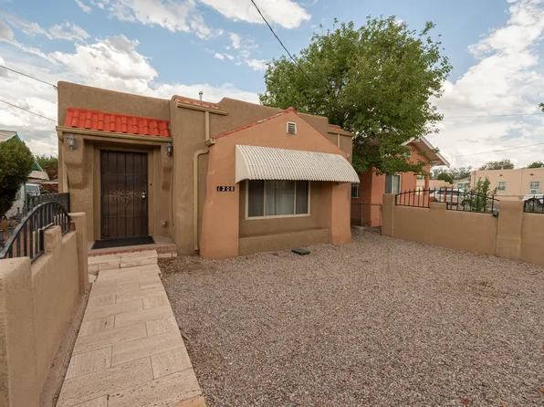 1208 12th St NW, Albuquerque, NM 87104