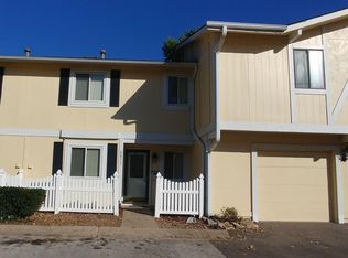 8833 Carriage Dr, Lenexa, KS 66215