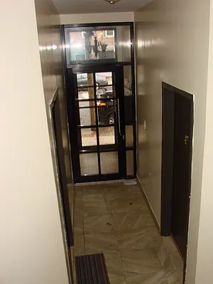 Rented by ABCO Commercial Properties, LLC | media 11