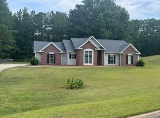 172 Lakemont Dr, Lagrange, GA 30240