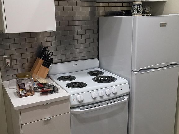 Actual unit tile backsplash