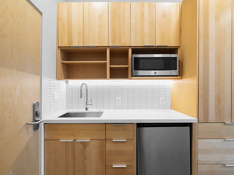 510 Broadway — Photo 12