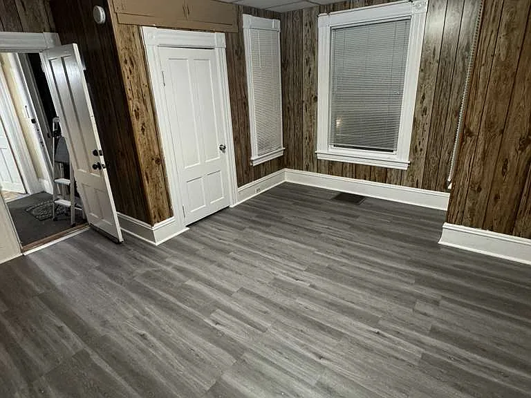 440 Laurel St — Photo 7
