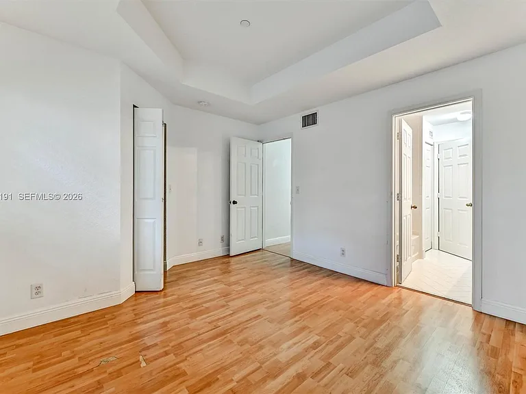 3897 Tree Top Dr — Photo 19