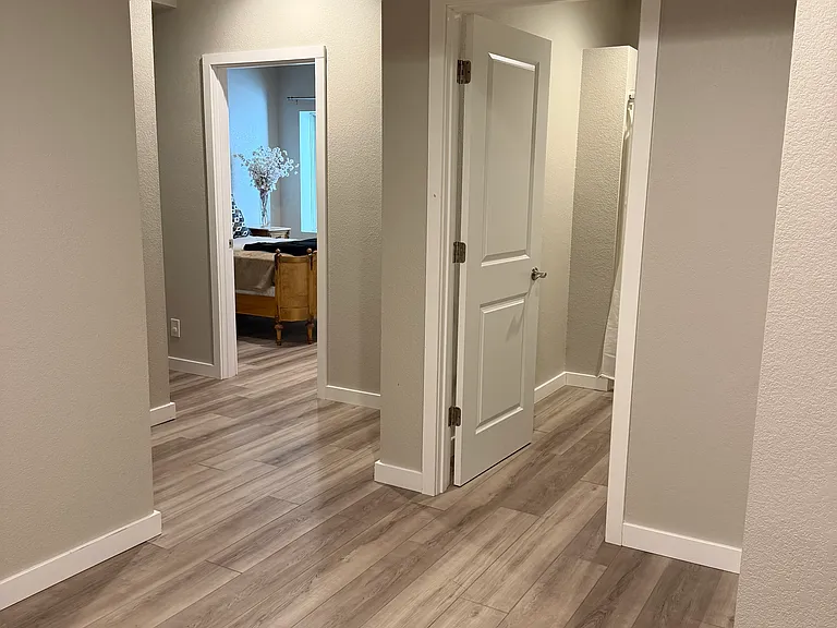 4155 Crittenton Ln #6 — Photo 15