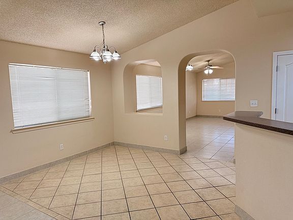 5th image of 1477 Luz De Sol Dr