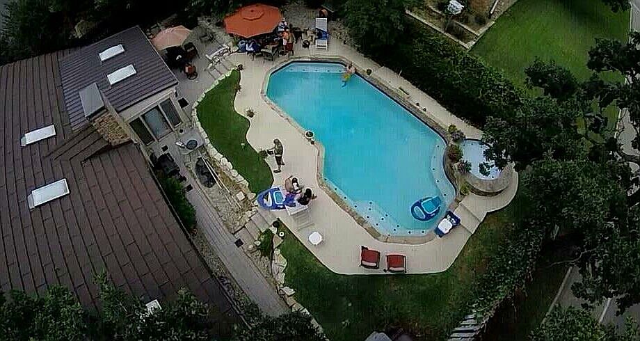 Drone: Inmotionimagery.com