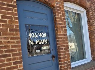 406-408 N Main St, Dodgeville, WI 53533