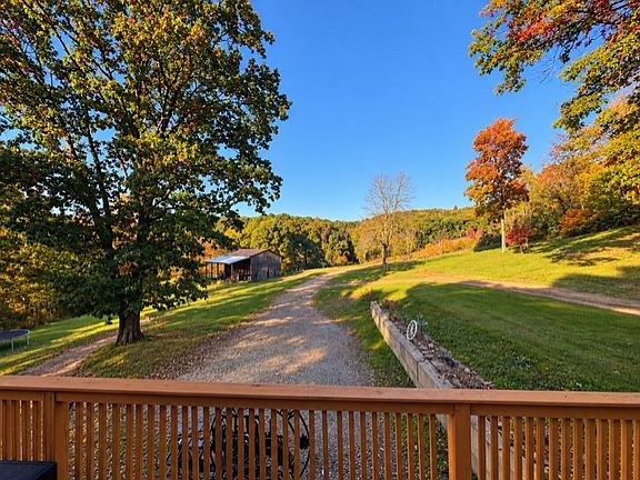 2nd image of 216 Shannon Rd