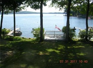 51 Quarry Cove Rd, Raymond, ME 04071