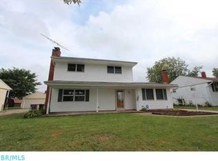 5112 Meadowbrook Dr, Columbus, OH 43207