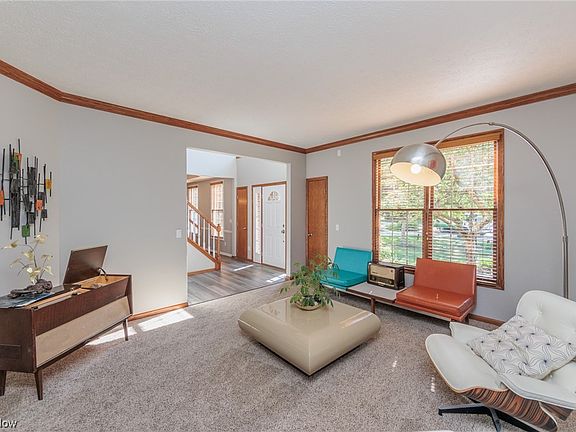 5th image of 20962 Belhaven Pl