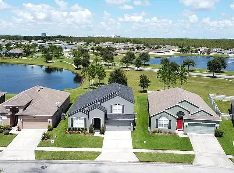 3135 Dasha Palm Dr — Photo 29