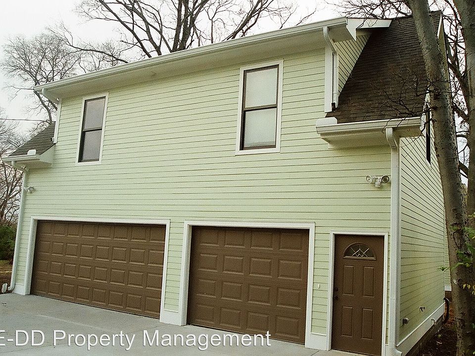 2nd image of 1037 16th Ave N #C