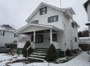 1905 Pennsylvania Ave, New Castle, PA 16101