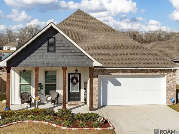 8201 Treeline Dr, Gonzales, LA 70737