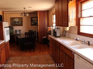 1600 NE Woodland Rd, Ponca City, OK 74604