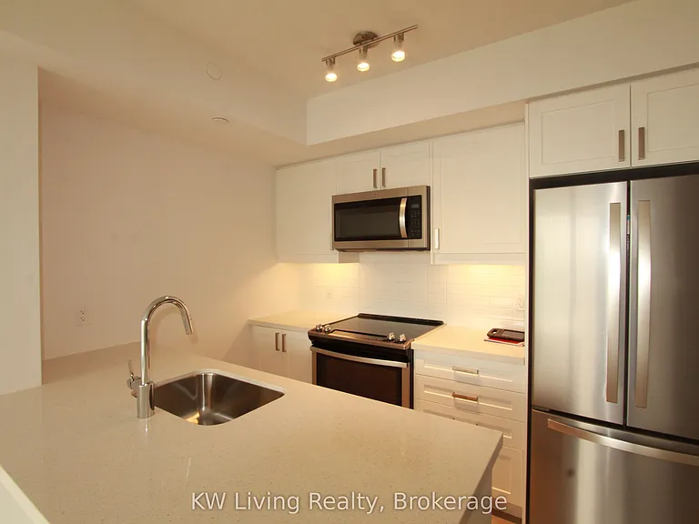 50 Wellesley St E #2807 — Photo 10