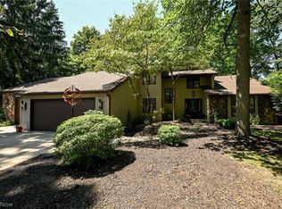 11197 Arrowhead Dr, Grafton, OH 44044