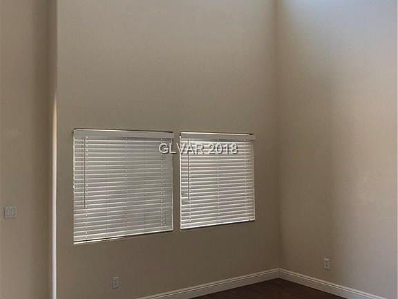 4th image of 4613 Goldfield St