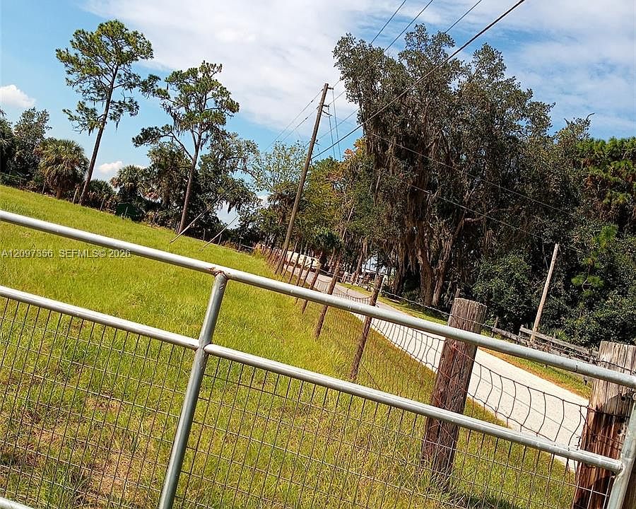 1st image of 0 Hickory Hollow Rd