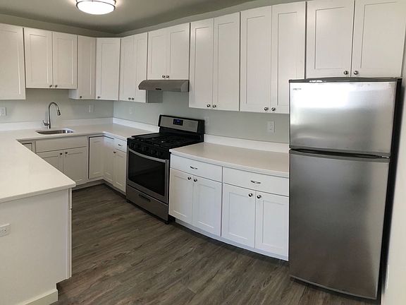 2nd image of 320 7th Ave APT 19