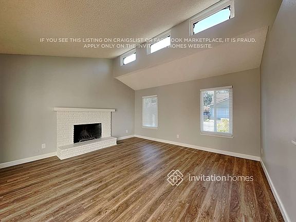 5th image of 716 Whispering Bay Ln