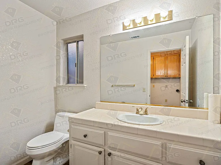 2101 Finley Ct — Photo 17
