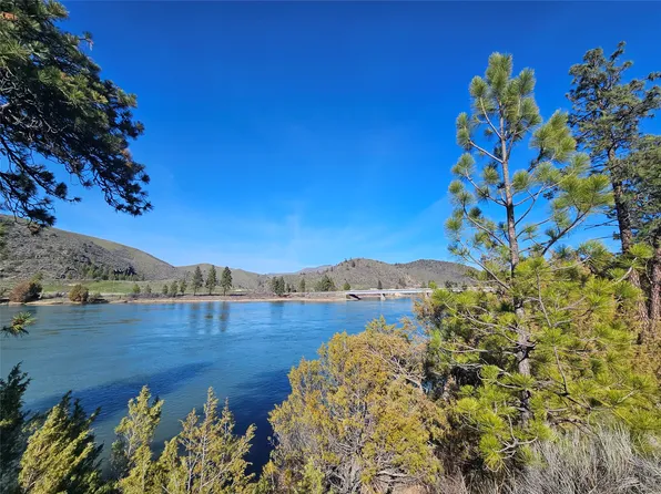 Nhn Happys Way, Plains, MT 59859