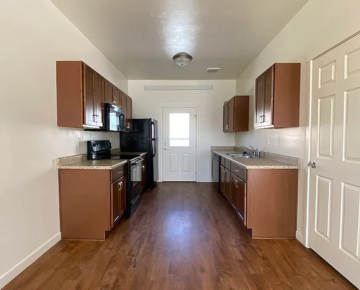 Idaho Big Sky Apartments LLC — Photo 10