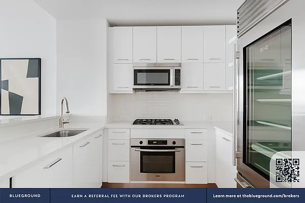 Rented by The Blueground | media 19