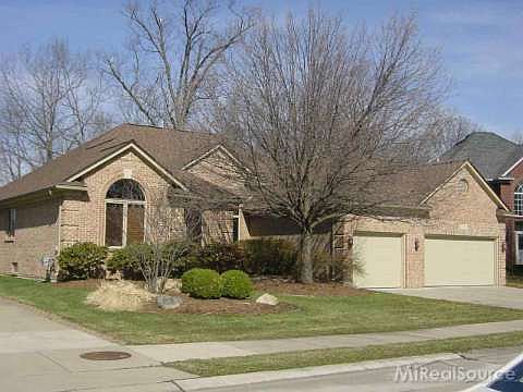 1st image of 42935 Tonquish Dr