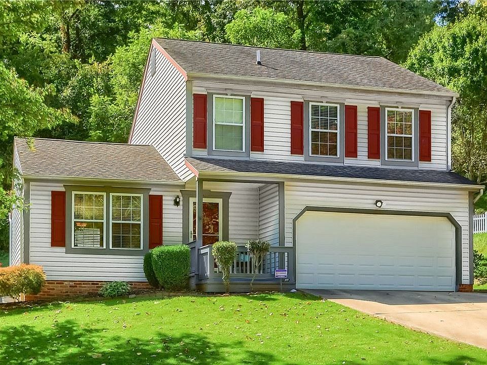 1st image of 109 Shelbourne Dr