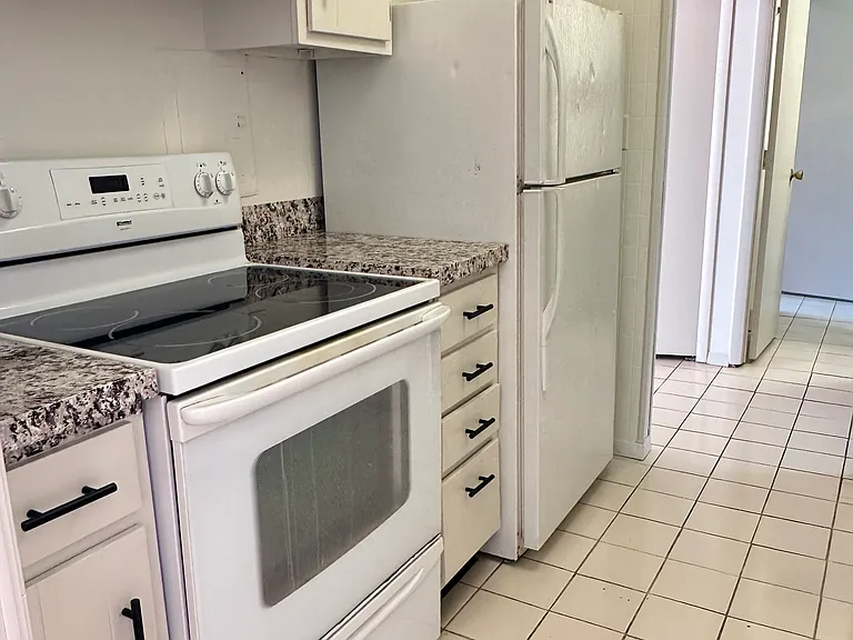 1667 Cedarwood Dr #308 — Photo 8