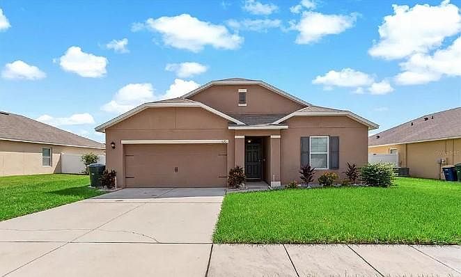 1st image of 1690 Laurel Oaks Dr