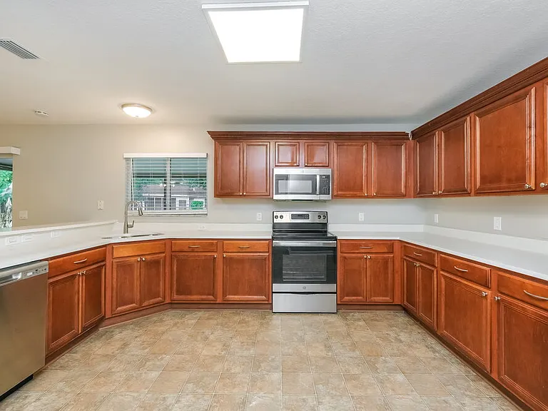 11821 Mango Cross Ct — Photo 7