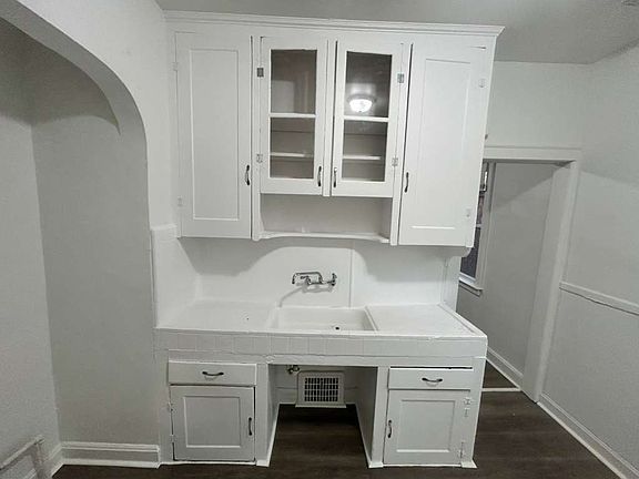 2nd image of 18095 Goulburn Ave #2