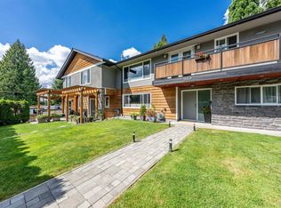 949 Hartford Pl, North Vancouver, BC V7H2J8