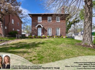 917 W Lockwood Ave, Saint Louis, MO