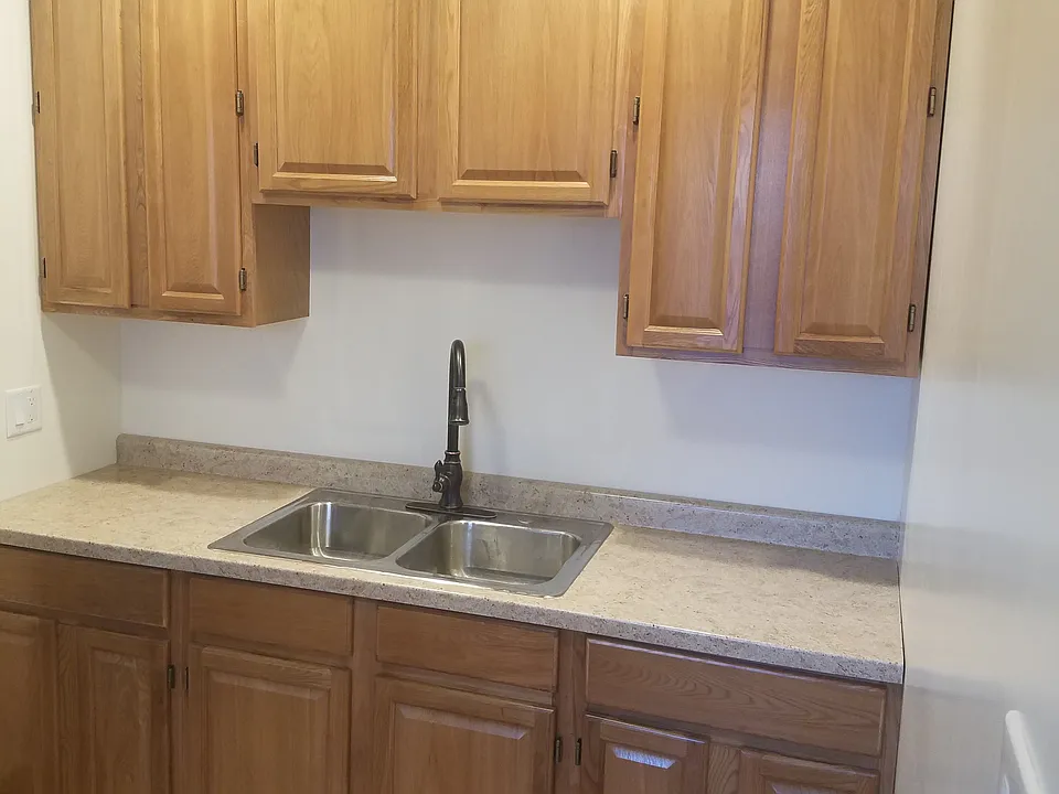 Kitchen with high cabinets