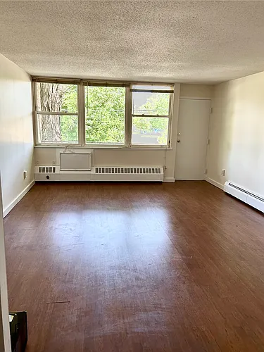 25 Ellsworth St #17 Photo 1