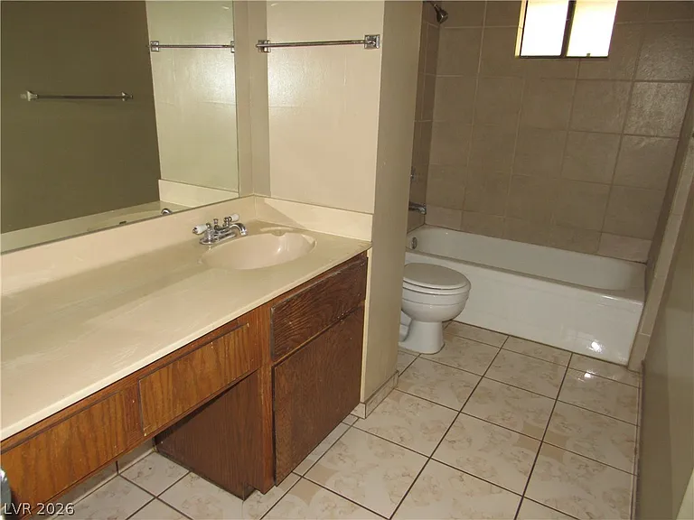 120 Bel Port Dr #121 — Photo 13
