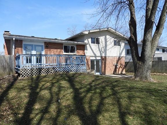 4th image of 2713 Dana Ave