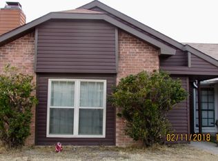 7221 Pineberry Rd, Dallas, TX 75249